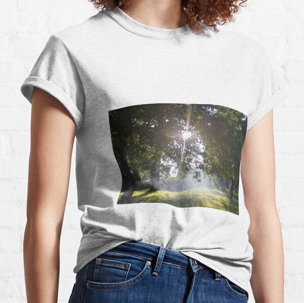 M.I. #11 |☼| Smoky Tree Sun Rays - Landscape Shot (Pearson Park) Classic T-Shirt