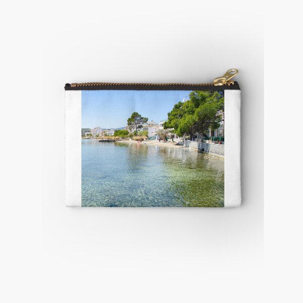 Artikelvorschau, Pine Walk Bucht Puerto Pollensa entworfen und verkauft von GG WALL ART.