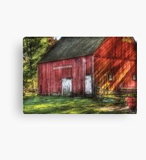 The old red barn Canvas Print