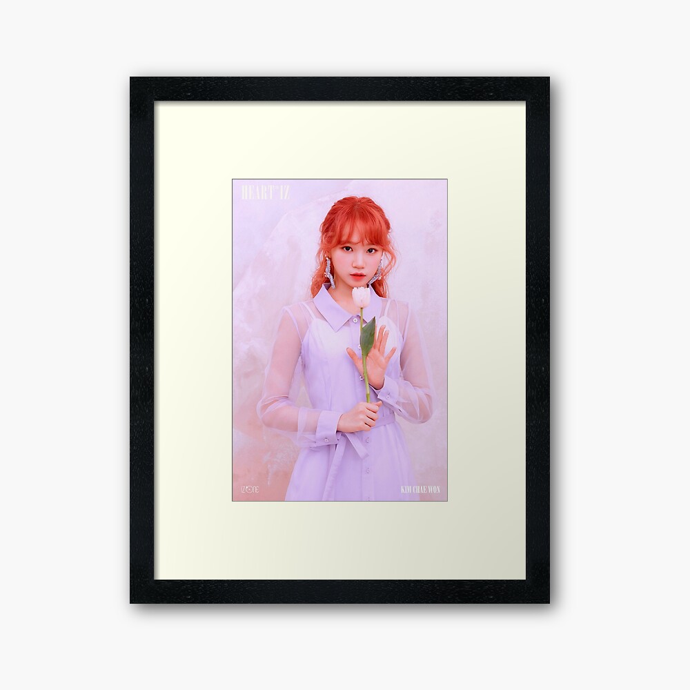 IZ*ONE (#아이즈원) - 2nd Mini Album [HEART*IZ] Kim Chaewon (김채원