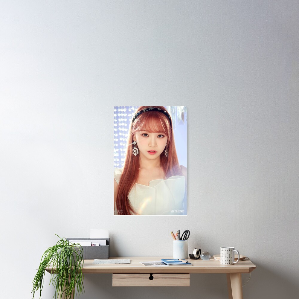 IZ*ONE (#아이즈원) - 2nd Mini Album [HEART*IZ] Kim Chaewon (김채원