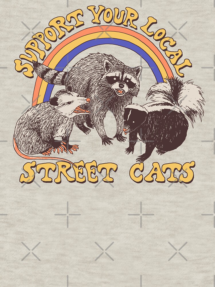 Aperçu 7 sur 7. T-shirt classique avec l'œuvre Chats de rue créée et vendue par wytrab8.