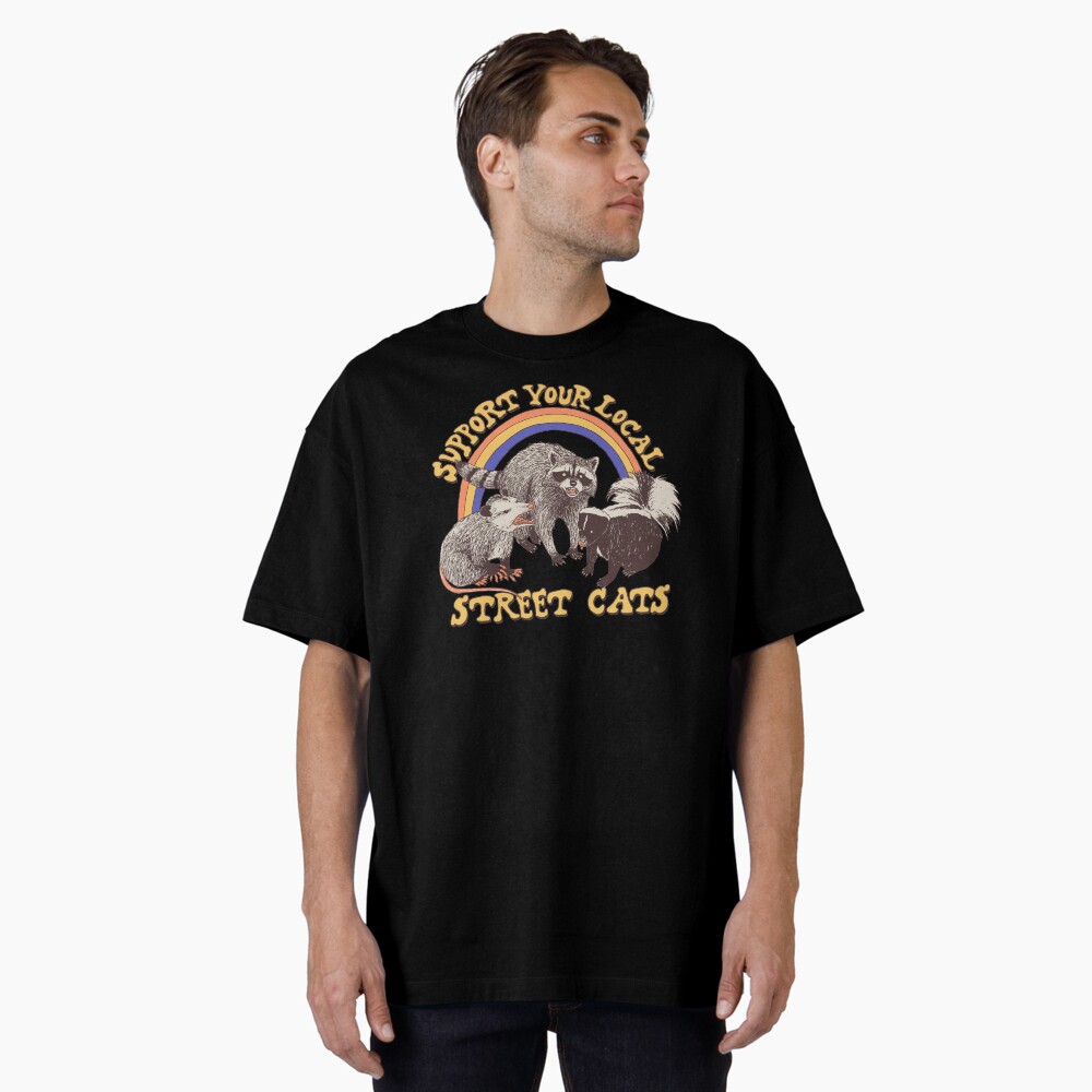 Aperçu de l'œuvre T-shirt oversize créée et vendue par wytrab8.