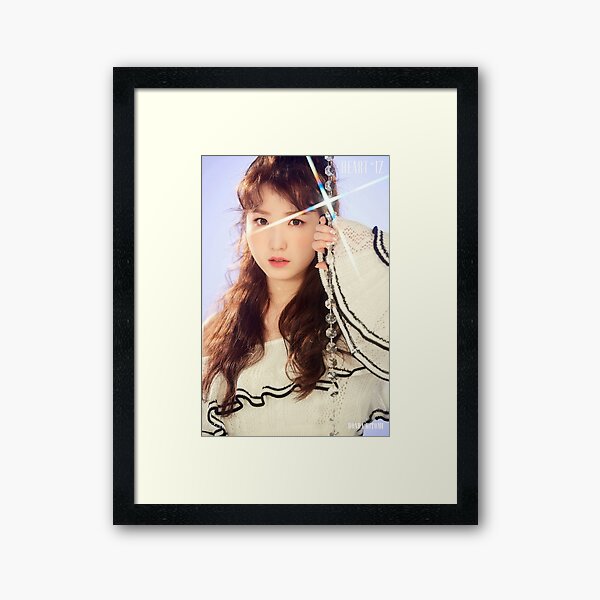 IZ*ONE (#아이즈원) - 2nd Mini Album [HEART*IZ] Honda Hitomi (本田