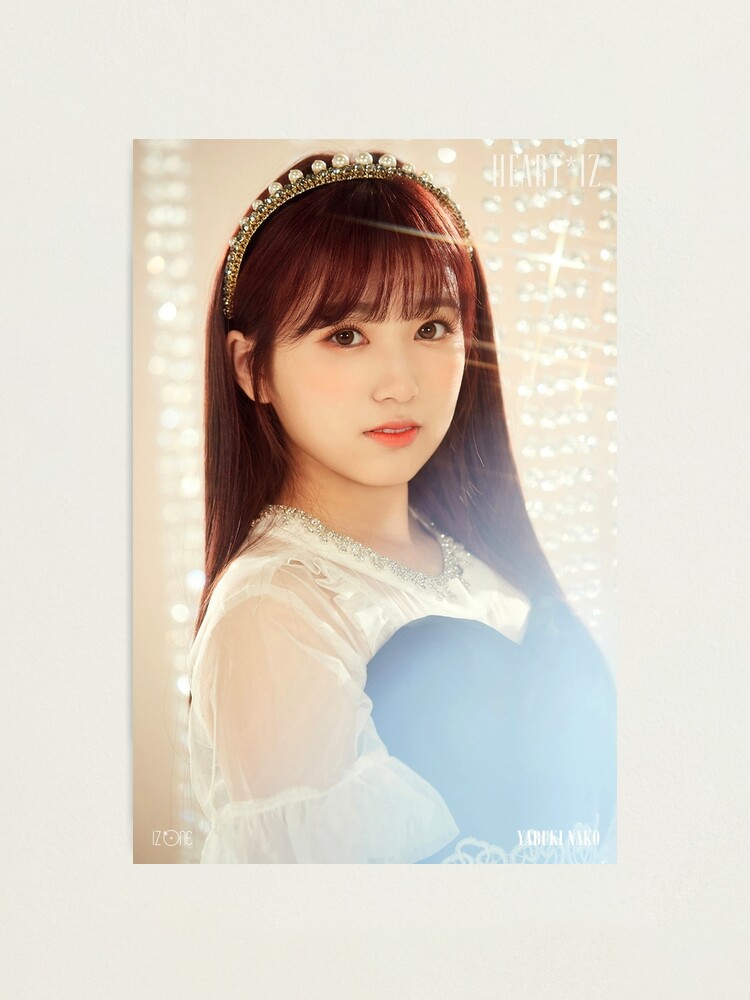 IZ*ONE (#아이즈원) - 2nd Mini Album [HEART*IZ] Yabuki Nako (矢吹