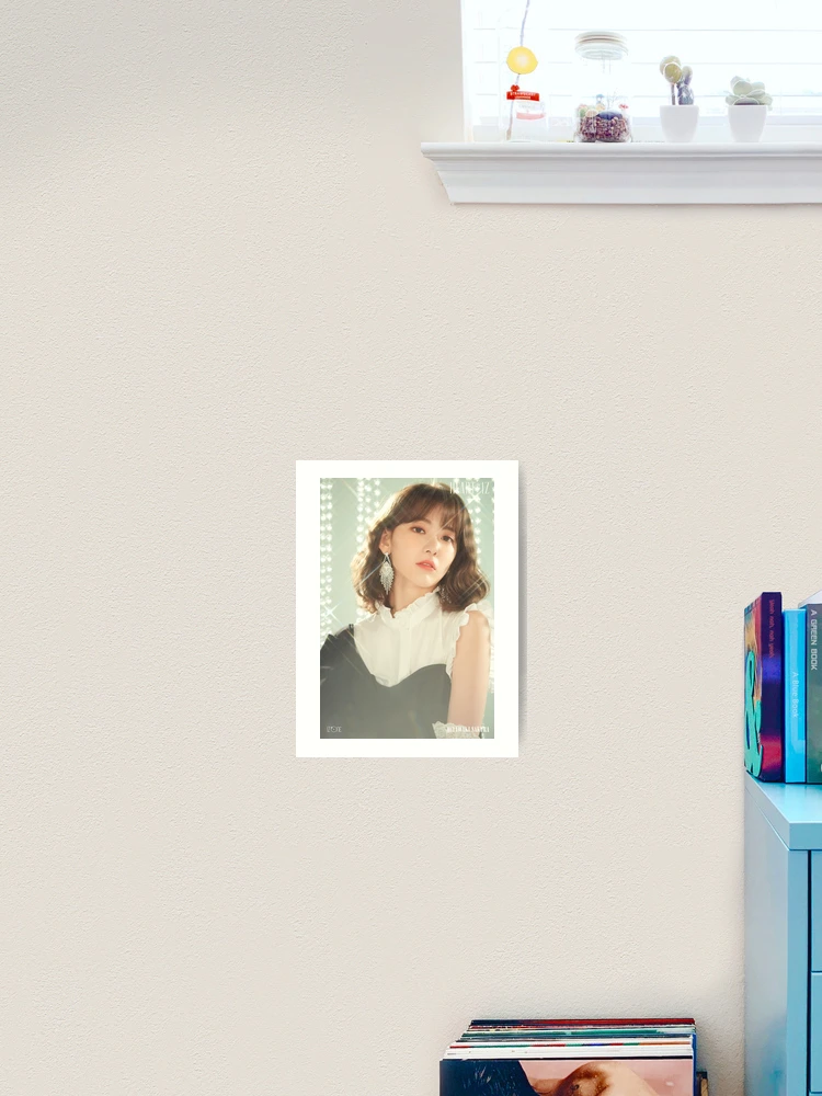 IZ * ONE / Sakura Miyawaki / Back Green / Printed with