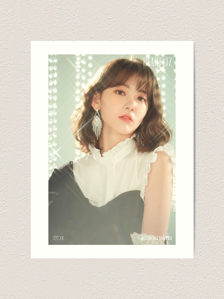 IZ*ONE (아이즈원) - 2nd Mini Album [HEART*IZ] Miyawaki