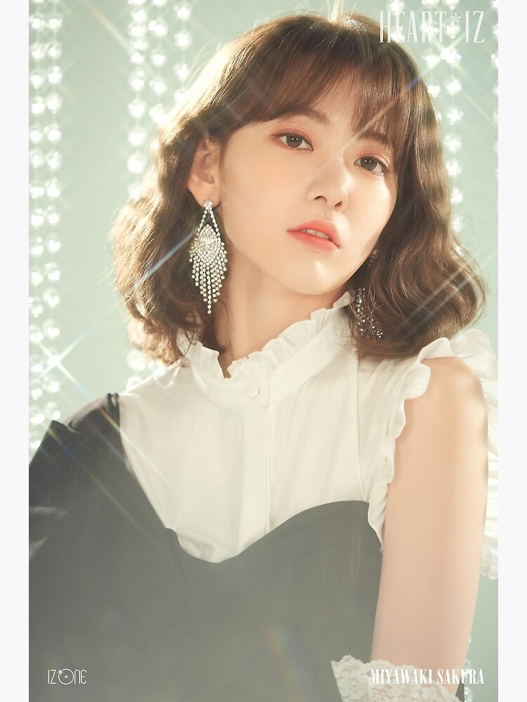 IZ*ONE (아이즈원) - 2nd Mini Album [HEART*IZ] Miyawaki Sakura 