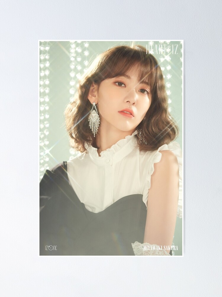 IZ*ONE (아이즈원) - 2nd Mini Album [HEART*IZ] Miyawaki Sakura