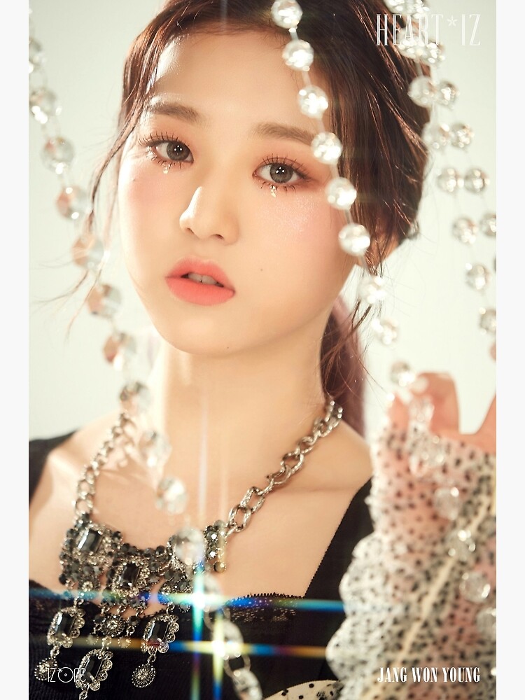 IZ*ONE (아이즈원) - 2nd Mini Album [HEART*IZ] Jang Wonyoung/Chang