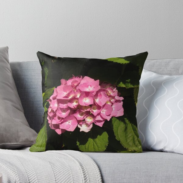 Aperçu de l'œuvre Sunlit Pink Hydrangea Blossom créée et vendue par BlueMoonRose.