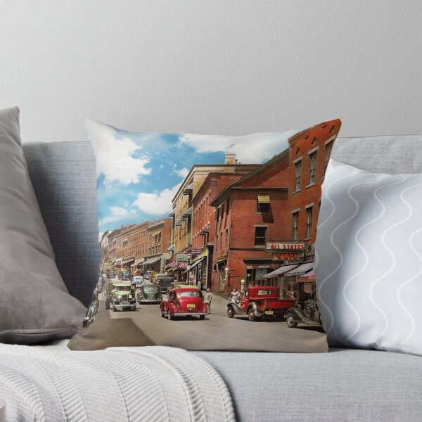 Artikelvorschau, City - Brattleboro VT - Kein Parken auf der Main St 1941 entworfen und verkauft von Mike Savad Photography.