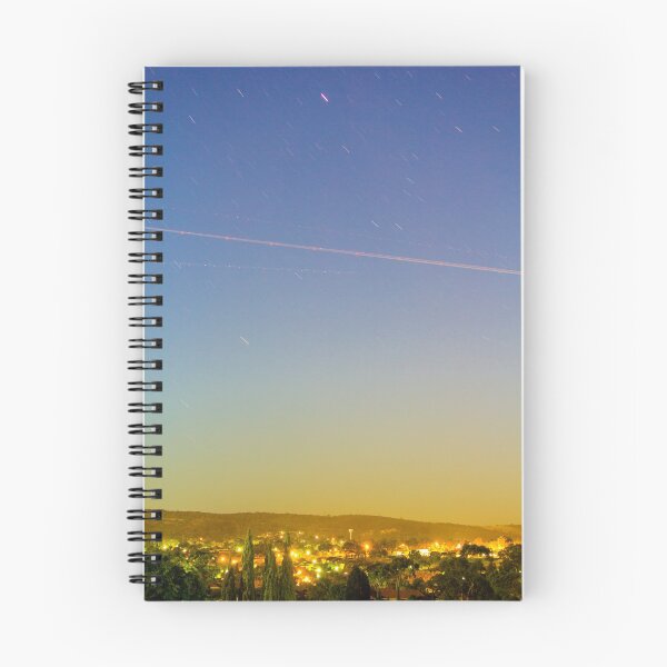 Aperçu de l'œuvre Observation des étoiles créée et vendue par HannahFrances.
