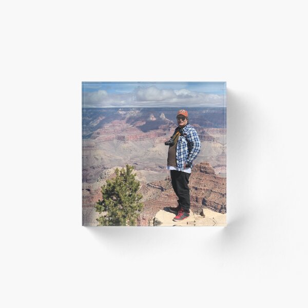 Artikelvorschau, ich am Grand Canyon entworfen und verkauft von Andrew Hennig.
