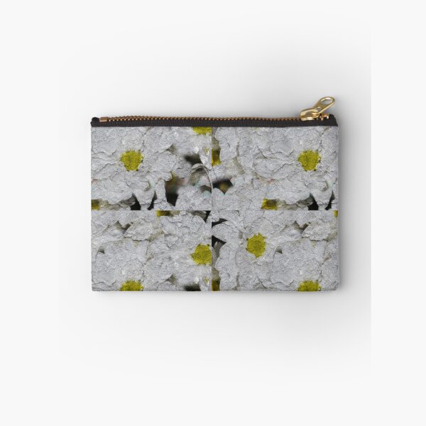 Item preview, Daisy Crumble designed and sold by Sheila Laurens.