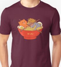 Camiseta ajustada Fideos ramen y gatos (HD)