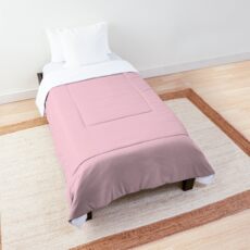 Helles weiches Pastellrosa Tagesdecke