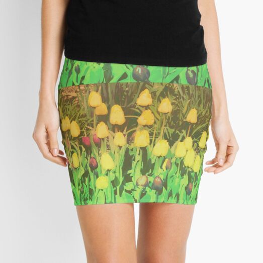 Card: Tulips Mini Skirt