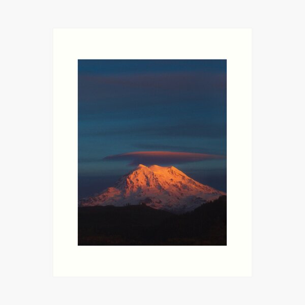 Mount Rainier Art Print