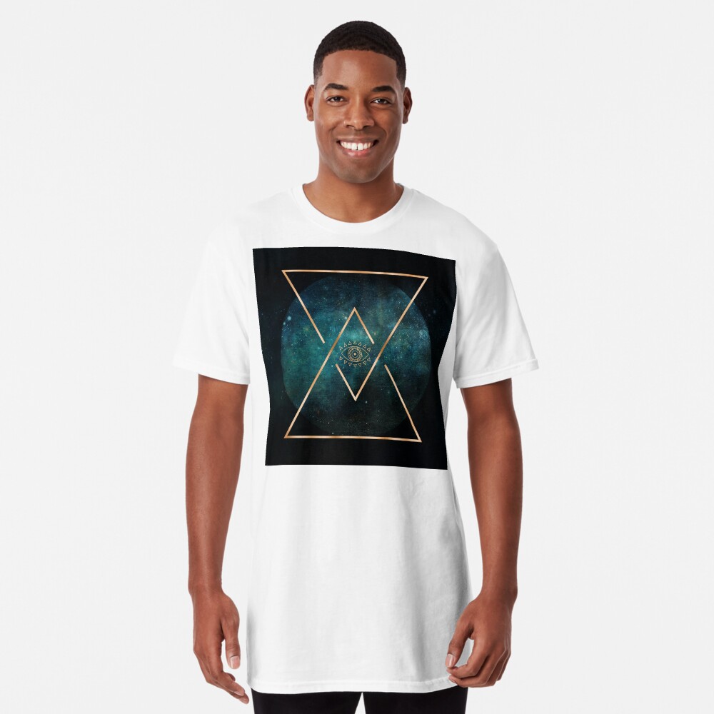 Aperçu de l'œuvre T-shirt long créée et vendue par naturemagick.
