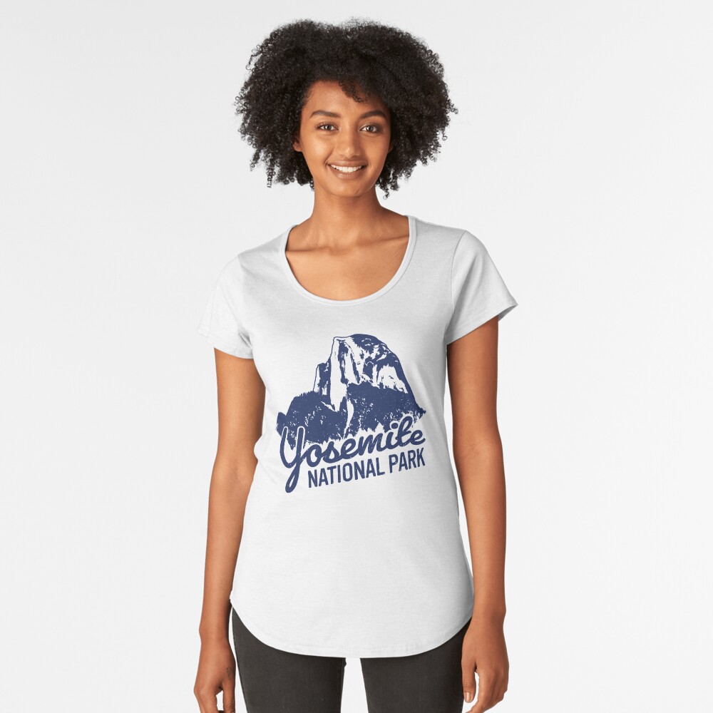 Vista previa del artículo con la obra «Camiseta premium de cuello ancho», diseñado y vendido por JonesbrosDesign.