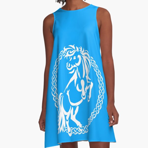Aperçu de l'œuvre Cadeau celtique blanc avec tatouage tribal Shetty Pony créée et vendue par Jaana Kern.