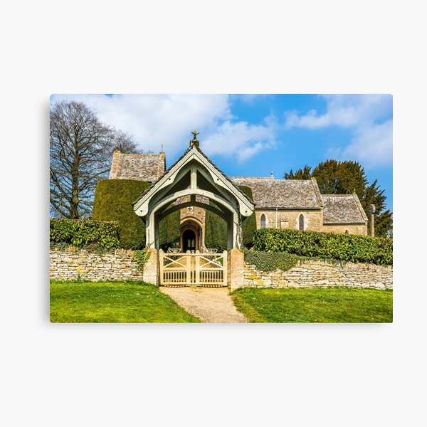 The church at Duntisbourne Abbots, Gloucestershire, uk. Canvas Print