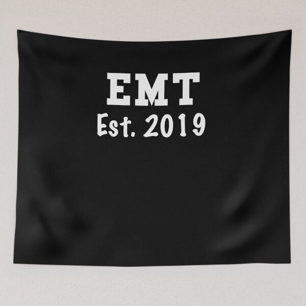 Artikelvorschau, EMT-Shirt - EMT-Geschenke - Rettungssanitäter-Shirt - EMT-Abschluss-Geschenk 2019 entworfen und verkauft von Galvanized.