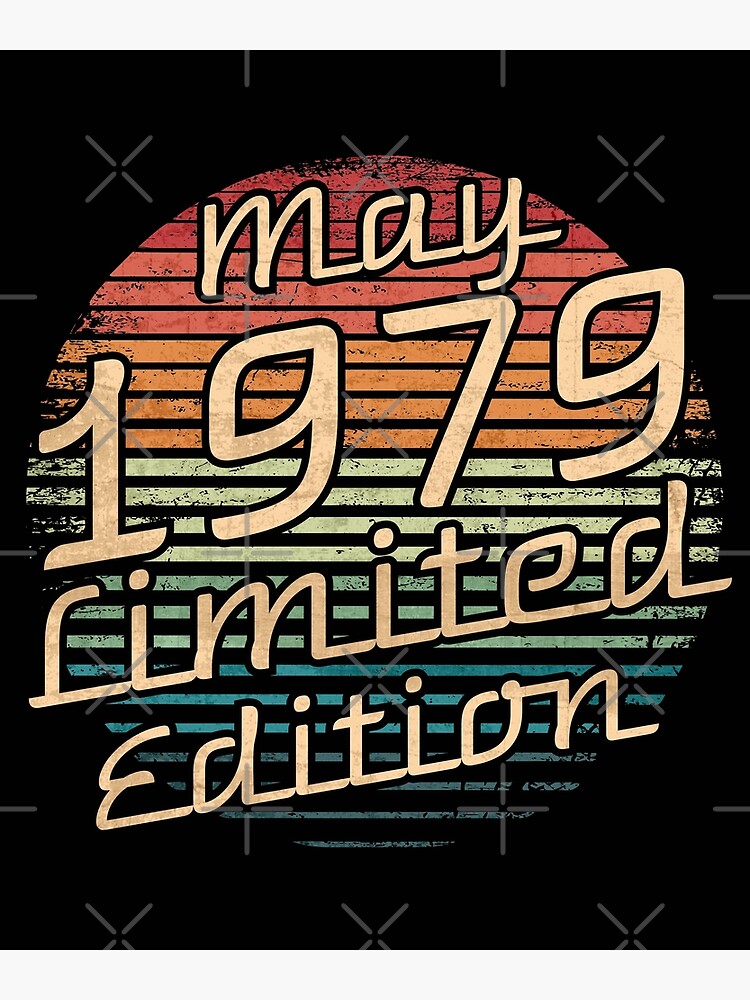 Awesome May 1979 Vintage T-Shirt - 40th Birthday Gift Shirt