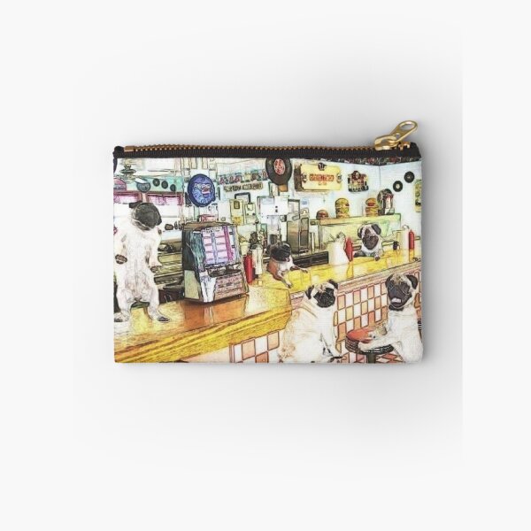 Aperçu de l'œuvre Pug Malt Shop créée et vendue par WillowsWardrobe.