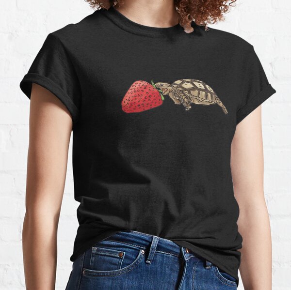 sulcata tortoise vs strawberry Classic T-Shirt