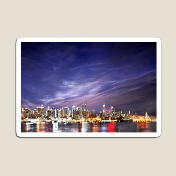 Manhattan Skyline: NYC Magnet