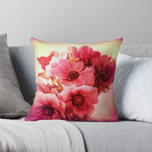 Pink Velvet Floral Art - Pink Flower Design - Romantic  Throw Pillow