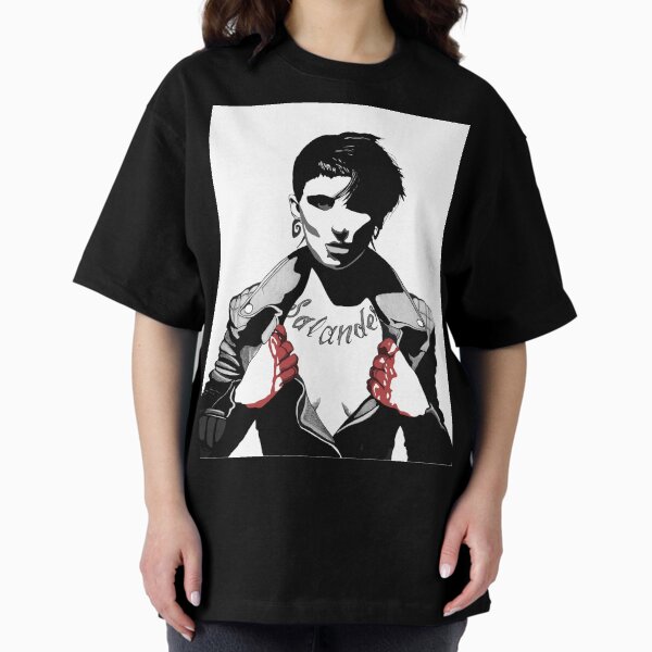 Lisbeth Salander - Light Oversized T-Shirt