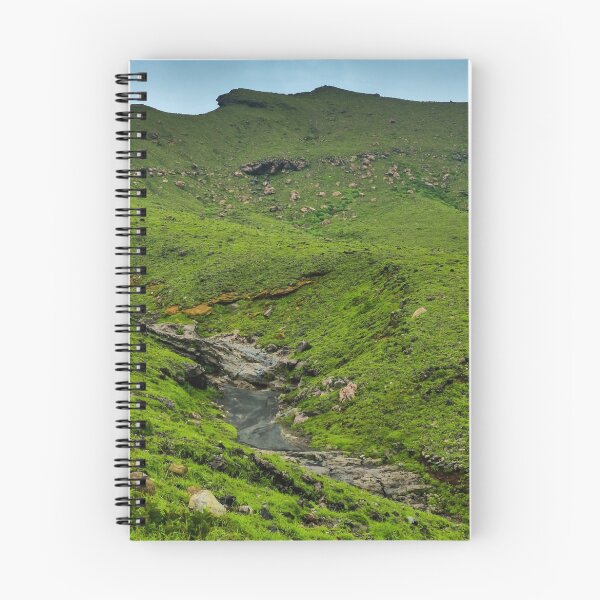 Aperçu de l'œuvre Green Hills créée et vendue par Kristin Osani.