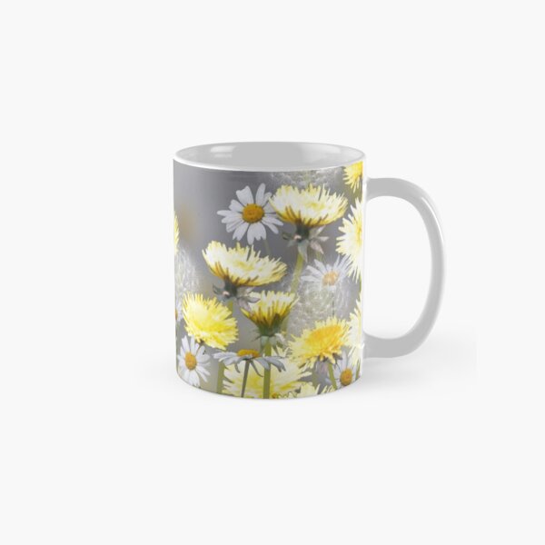 Dandelion & Daisy Meadow Classic Mug