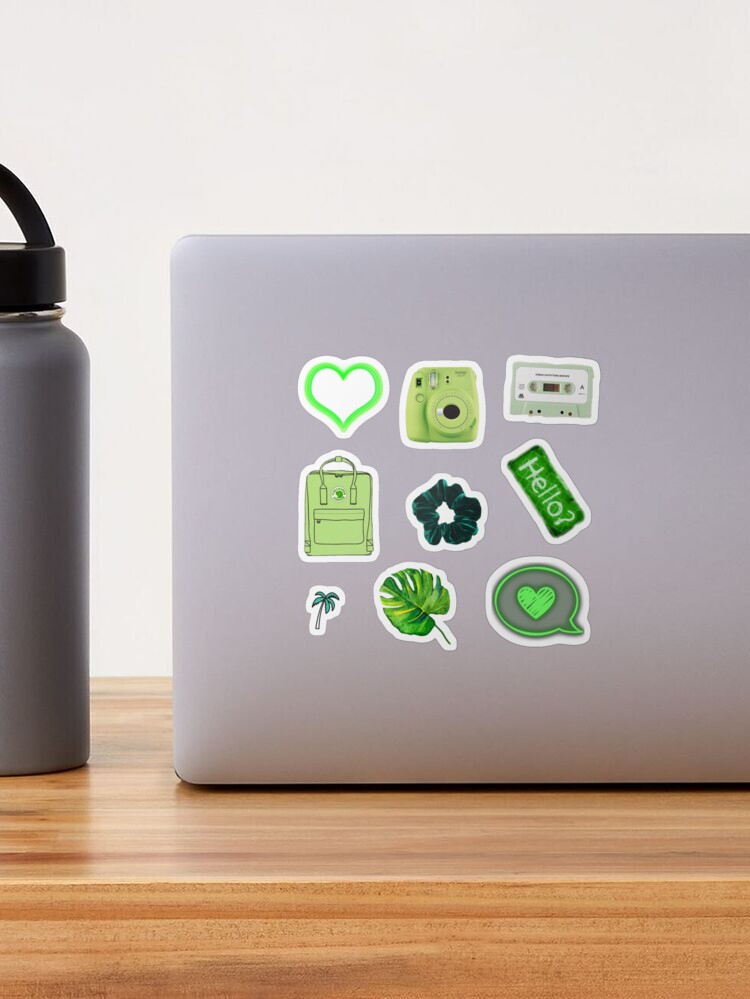 Bottle + Sticker Pack / Sage Green | Wondery