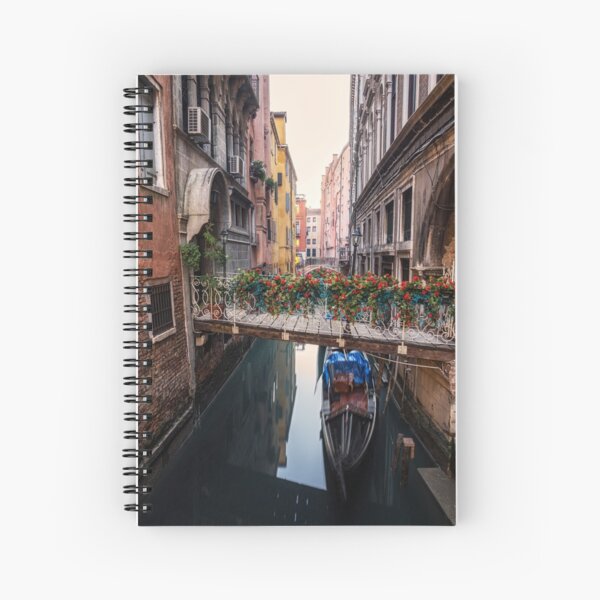 Vista previa del artículo con la obra «Flowers of Venice», diseñado y vendido por aaronchoi.