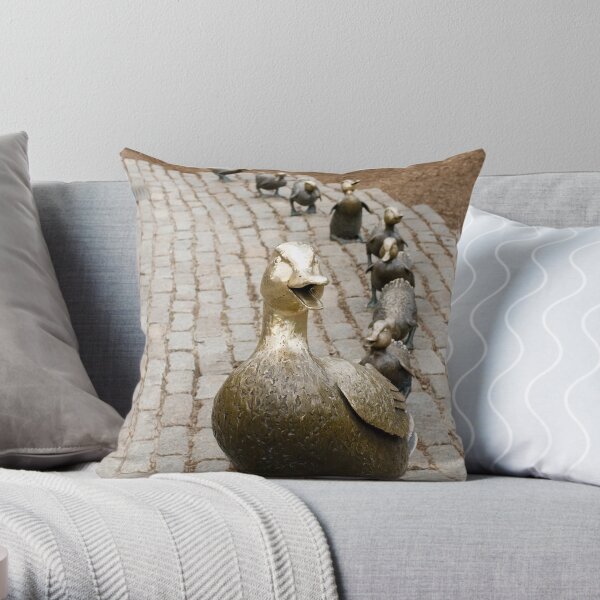 Make way for Ducklings Throw Pillow