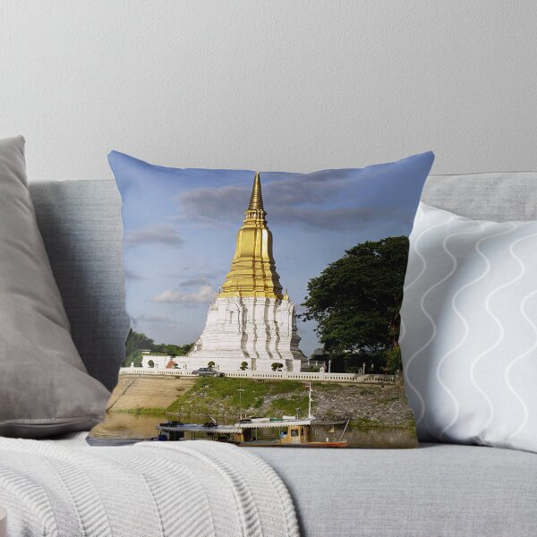 Artikelvorschau, Temple And Boat entworfen und verkauft von PixPlanet.