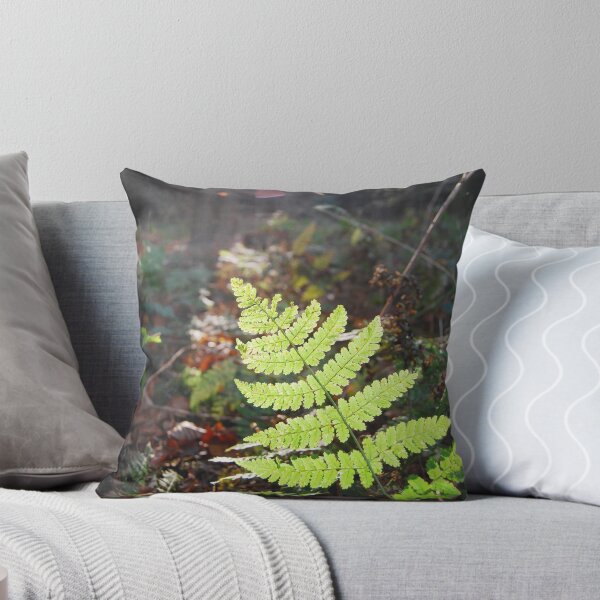 Aperçu de l'œuvre Fern (close) créée et vendue par Lpixel.
