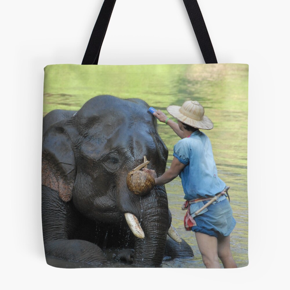 Artikel-Vorschau von Allover-Print Tote Bag, designt und verkauft von Rhawnt.