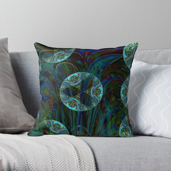 Gemas Throw Pillow