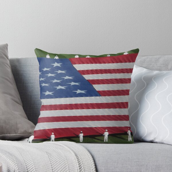 Artikelvorschau, American Pastime entworfen und verkauft von Hannah Grubb.