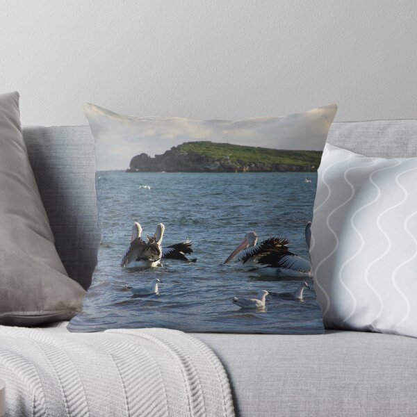 Pelican`s Throw Pillow