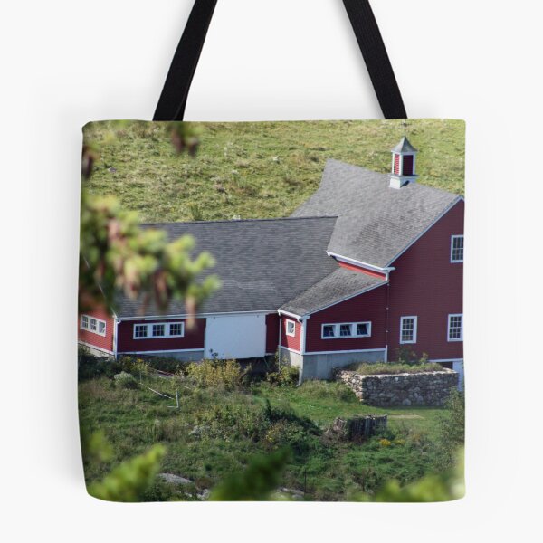 Aperçu de l'œuvre The Farm House créée et vendue par Rebecca Wilcox.