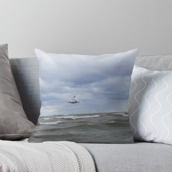 Artikelvorschau, Look to the East by Rebeca entworfen und verkauft von Tamara Bobst.