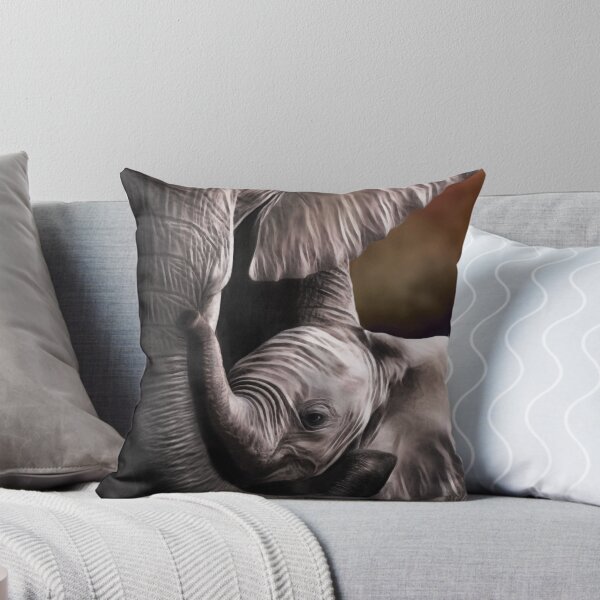 Suah Throw Pillow