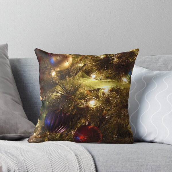Item preview, Christmas tree designed and sold by Jocelyne Phillips.