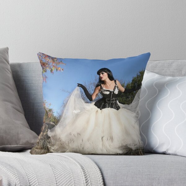 Artikelvorschau, Haute By Sublime Image Studios entworfen und verkauft von SublimeImage.